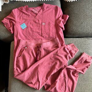 Figs- Quartz (BCA Edition) (Men's) Leon Three-Pocket Top (Size Medium)